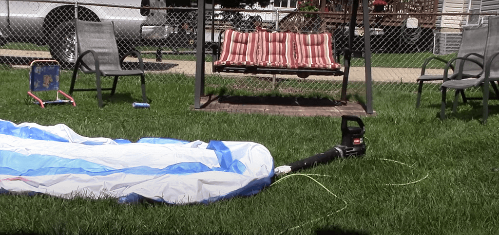 how to inflate an air mattress with a Leaf Blower