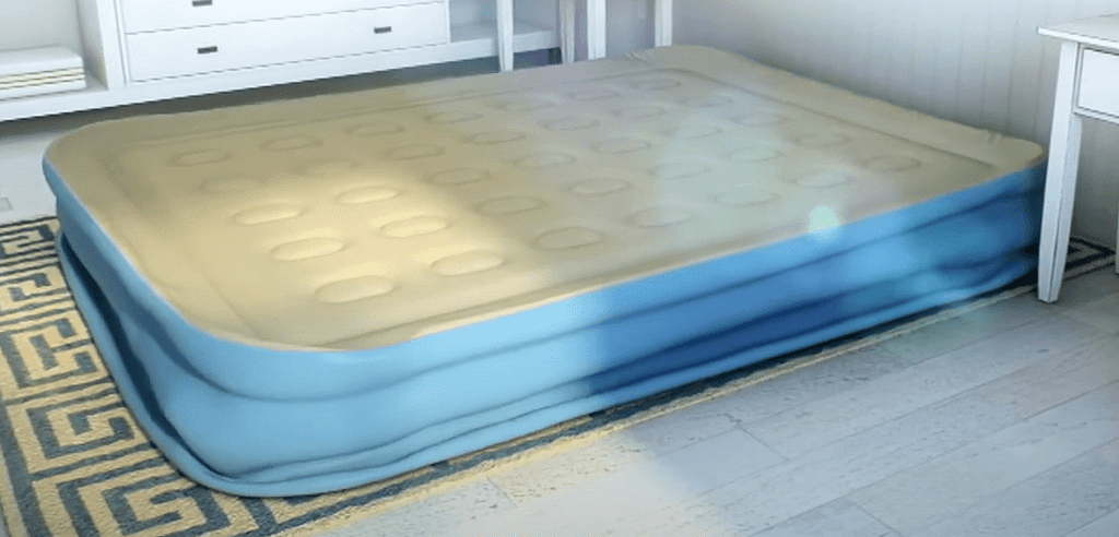 Queen Size Air Mattress-Neat Traveller